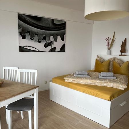 Cityapartment Im 33. Stock Augsburgo Exterior foto